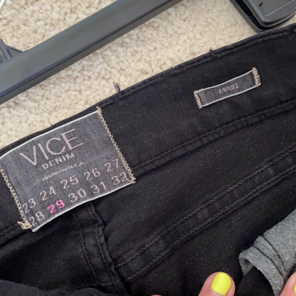 Revice Denim Black Jeans with Stitched Stars - Picture 6 of 7